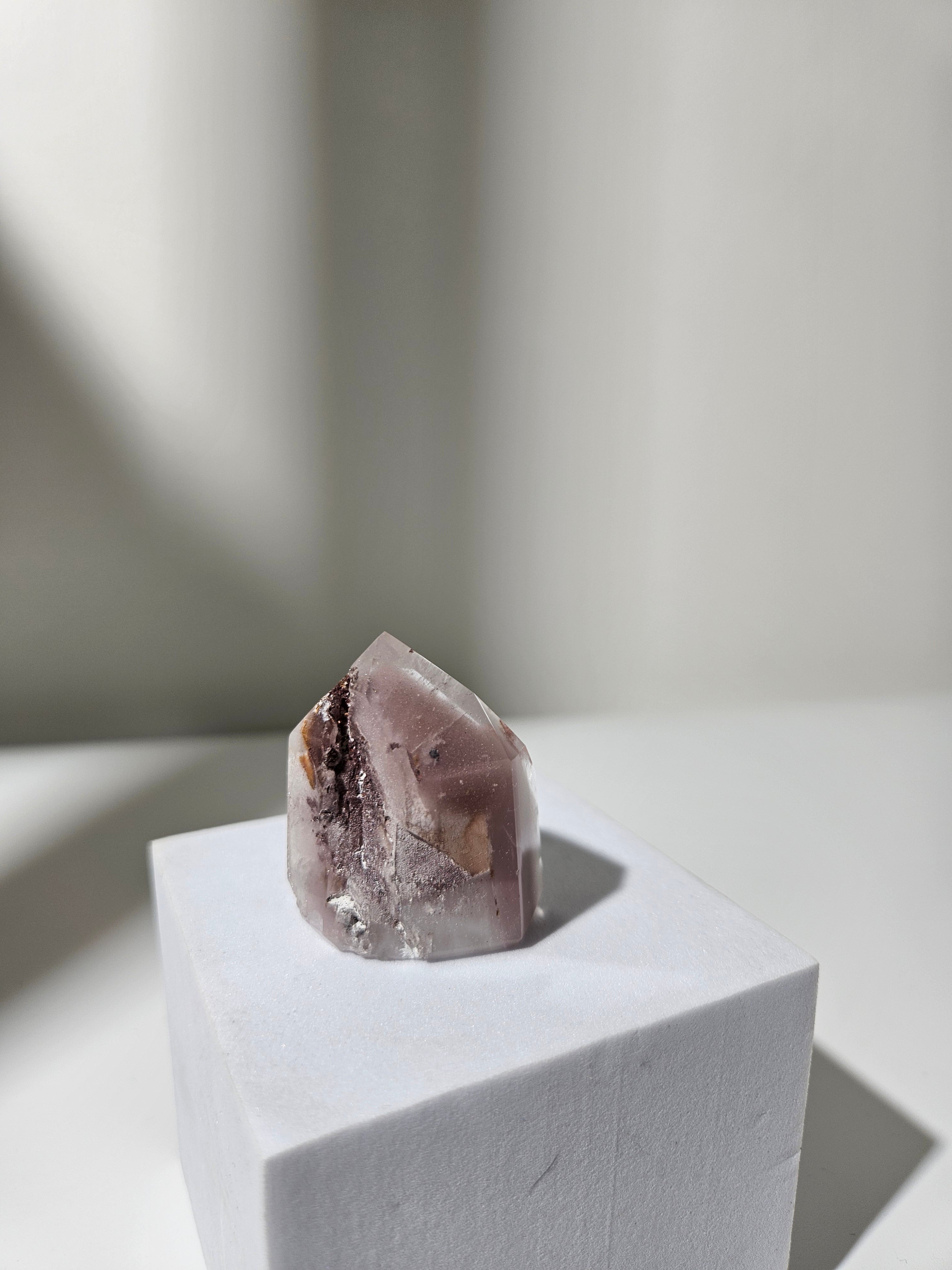 Pink Lithium Quartz 007