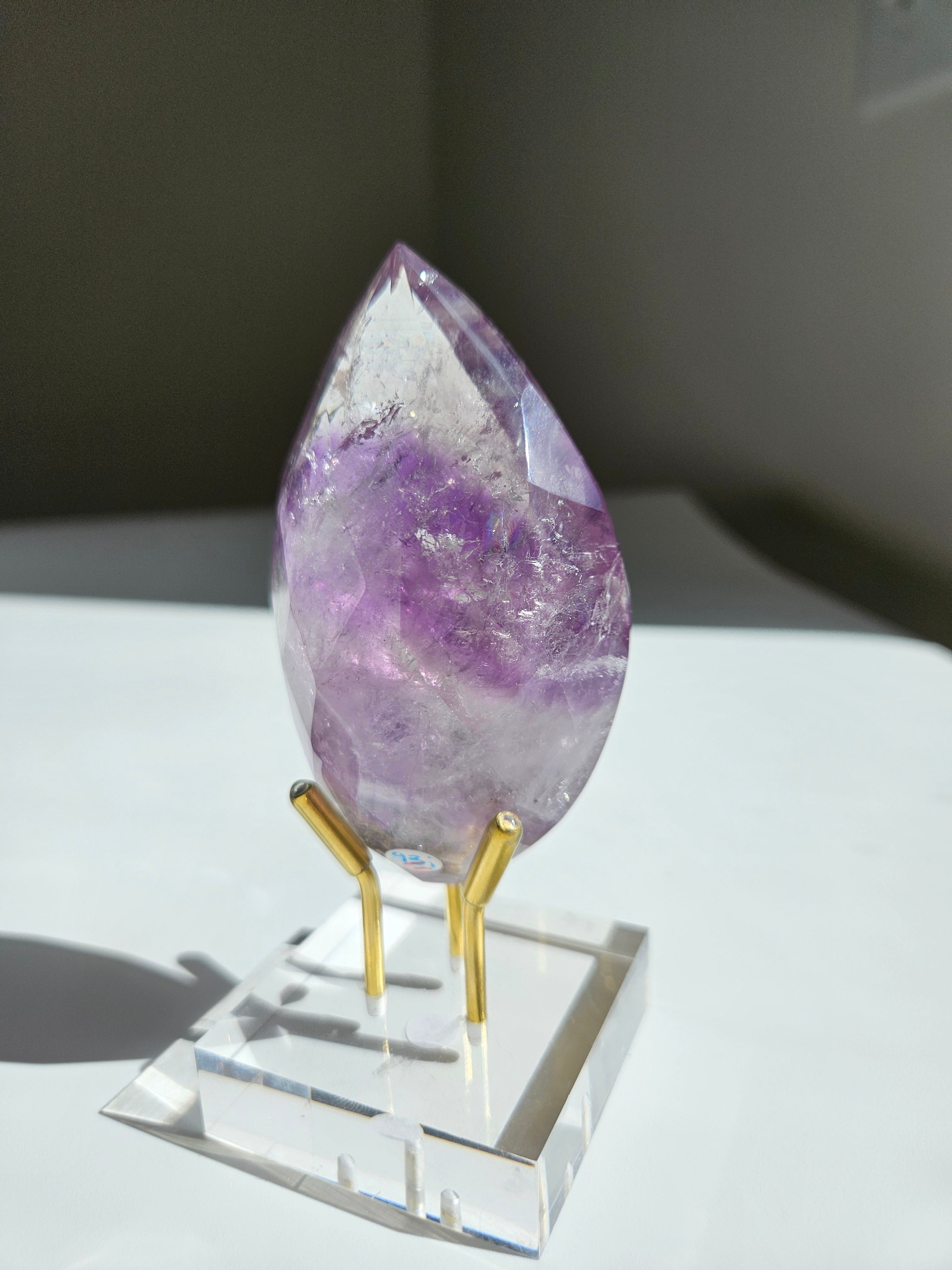 Amethyst Faceted 011