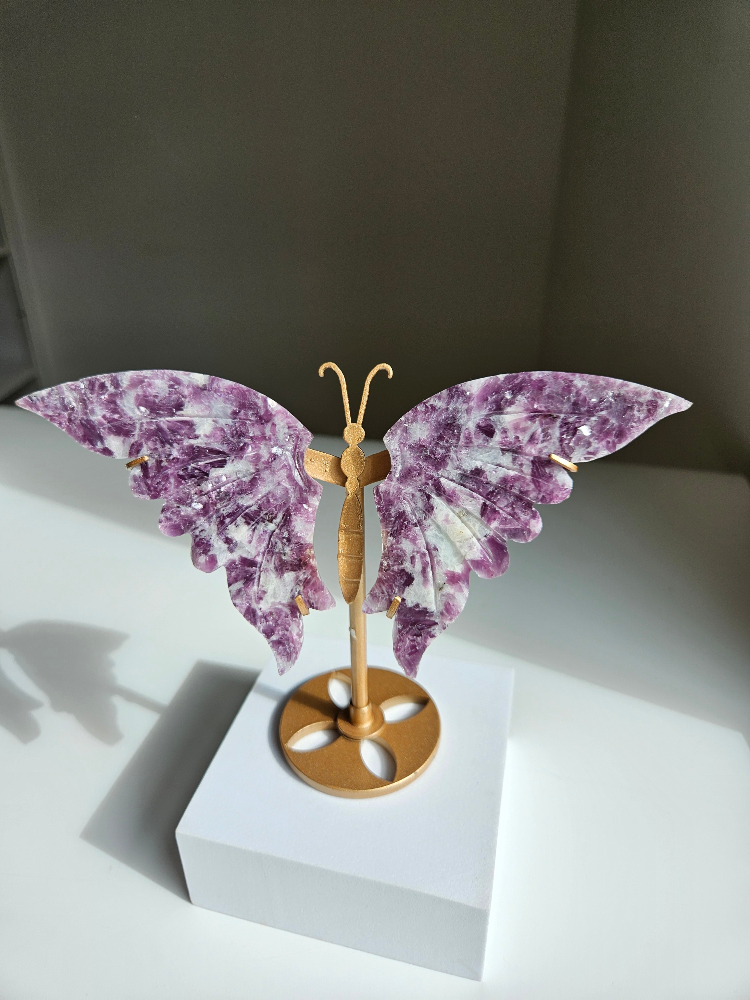 Lepidolite Butterfly 001