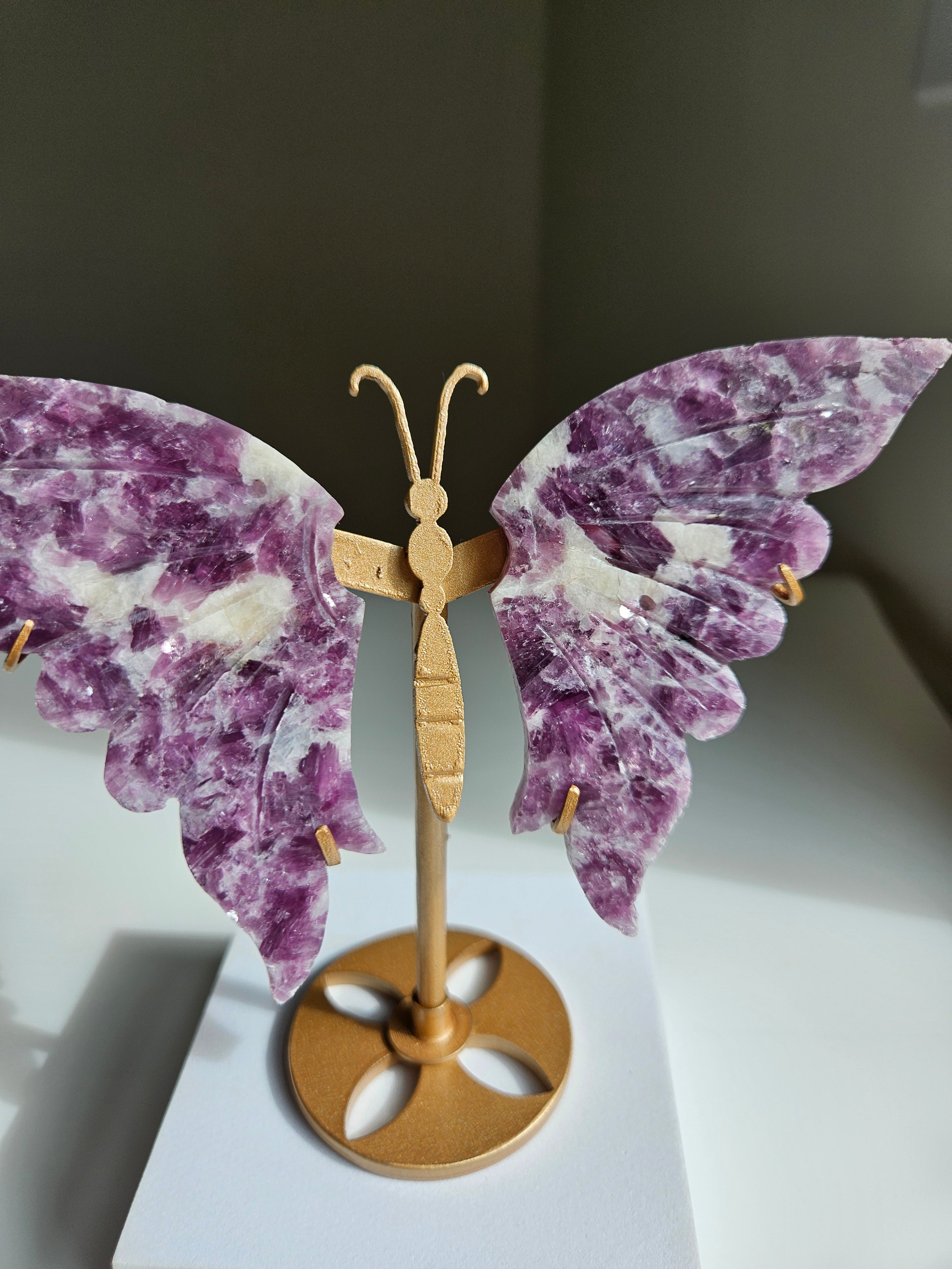 Lepidolite Butterfly 003