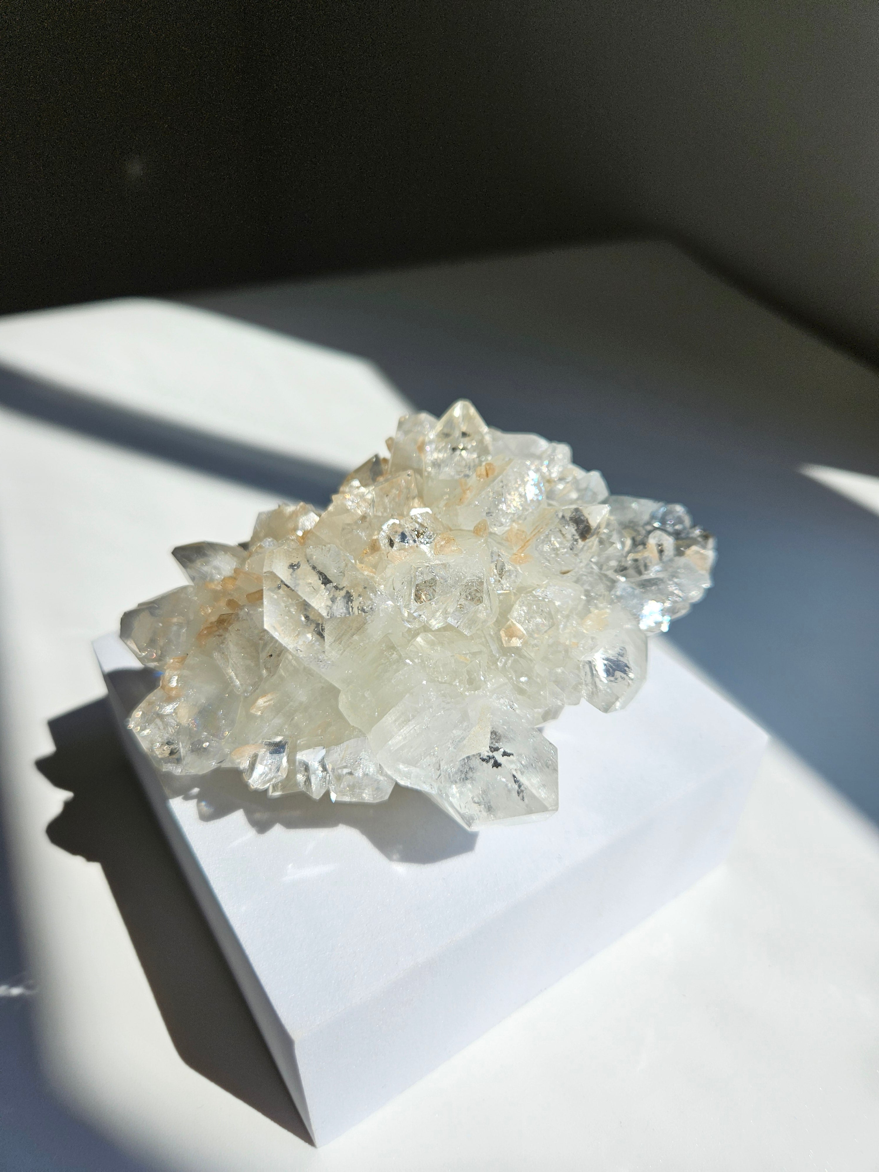 Apophyllite 003