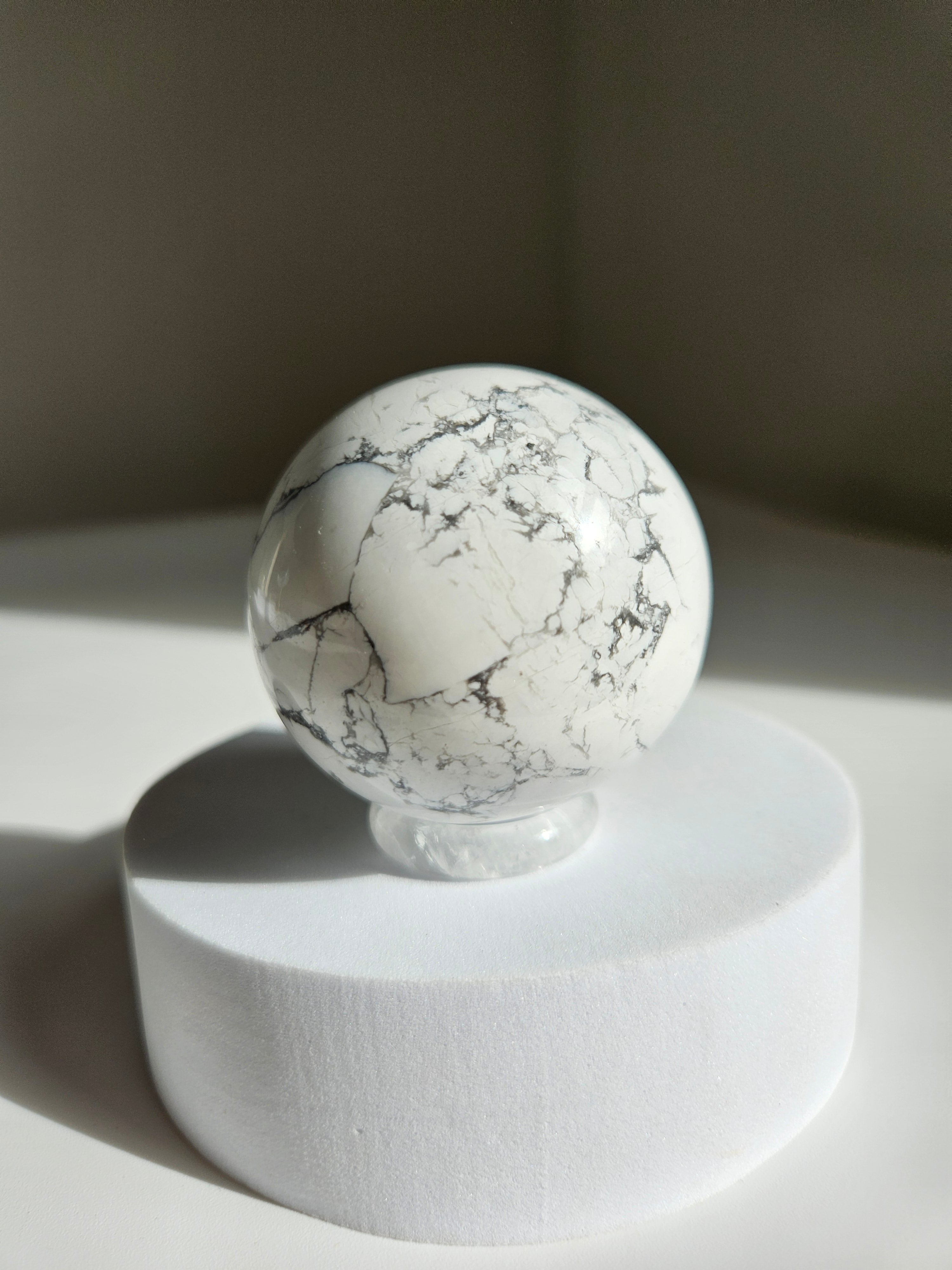 White Howlite Sphere 002