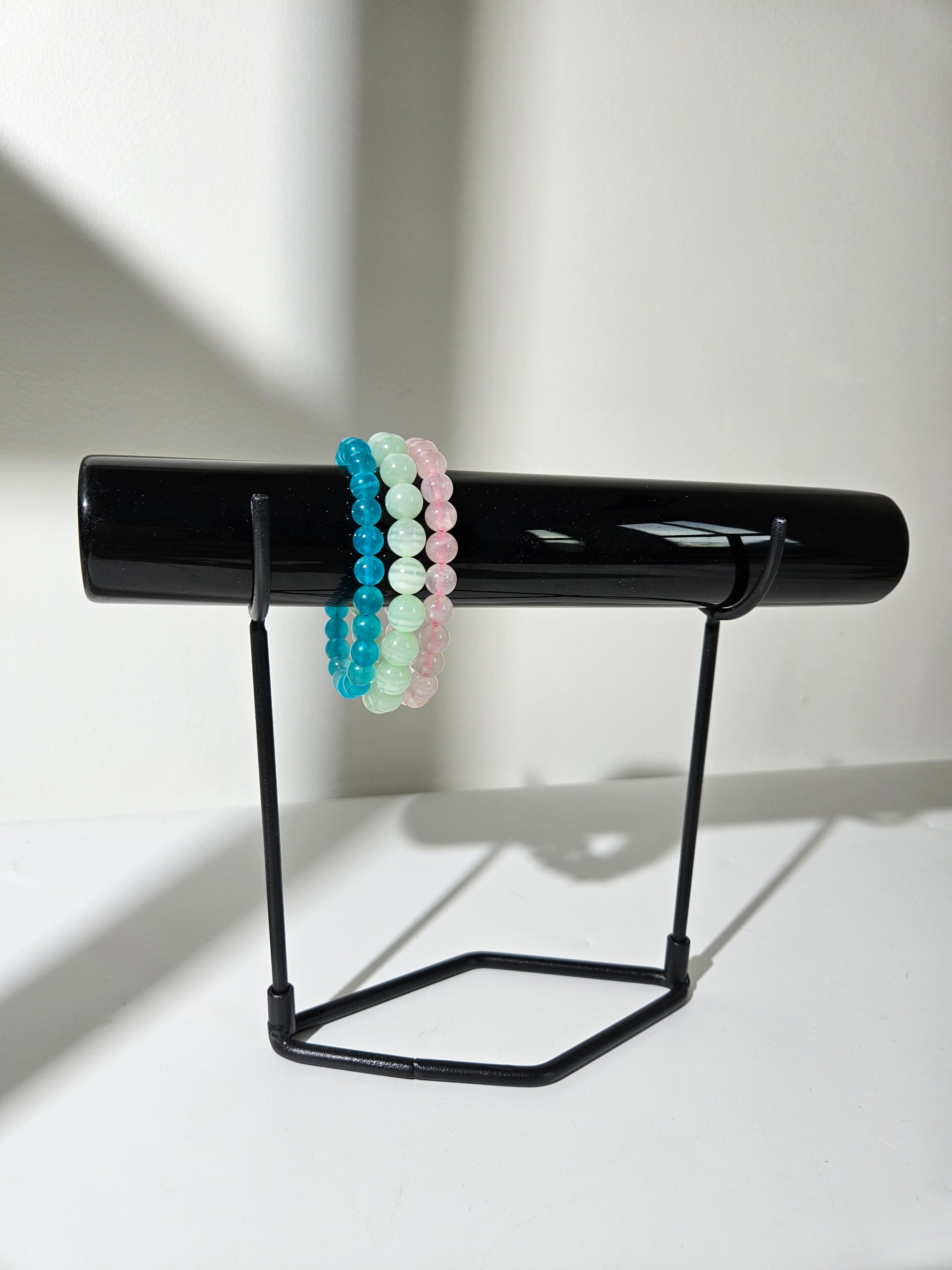 Obsidian bracelet holder