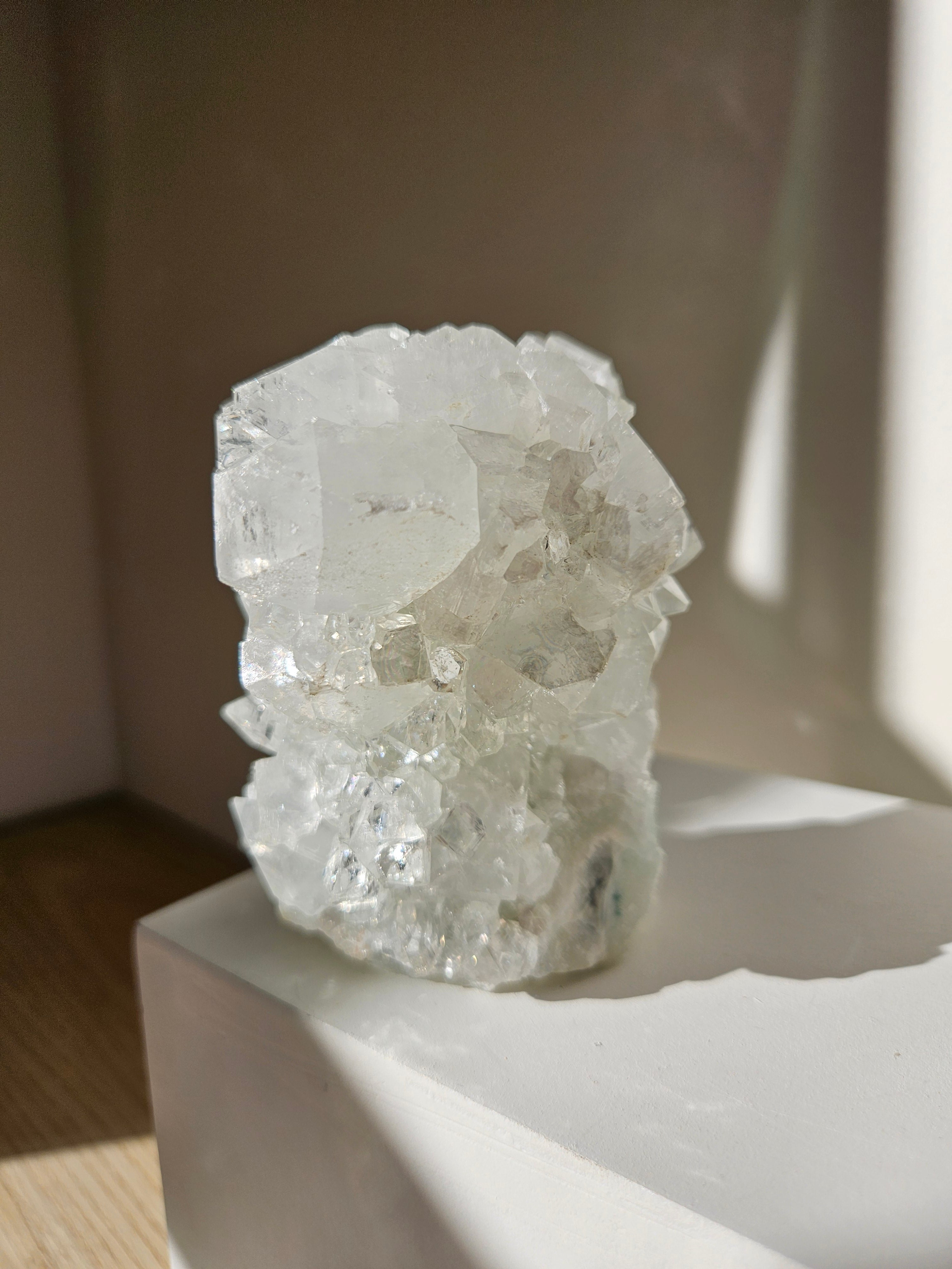 Apophyllite 021