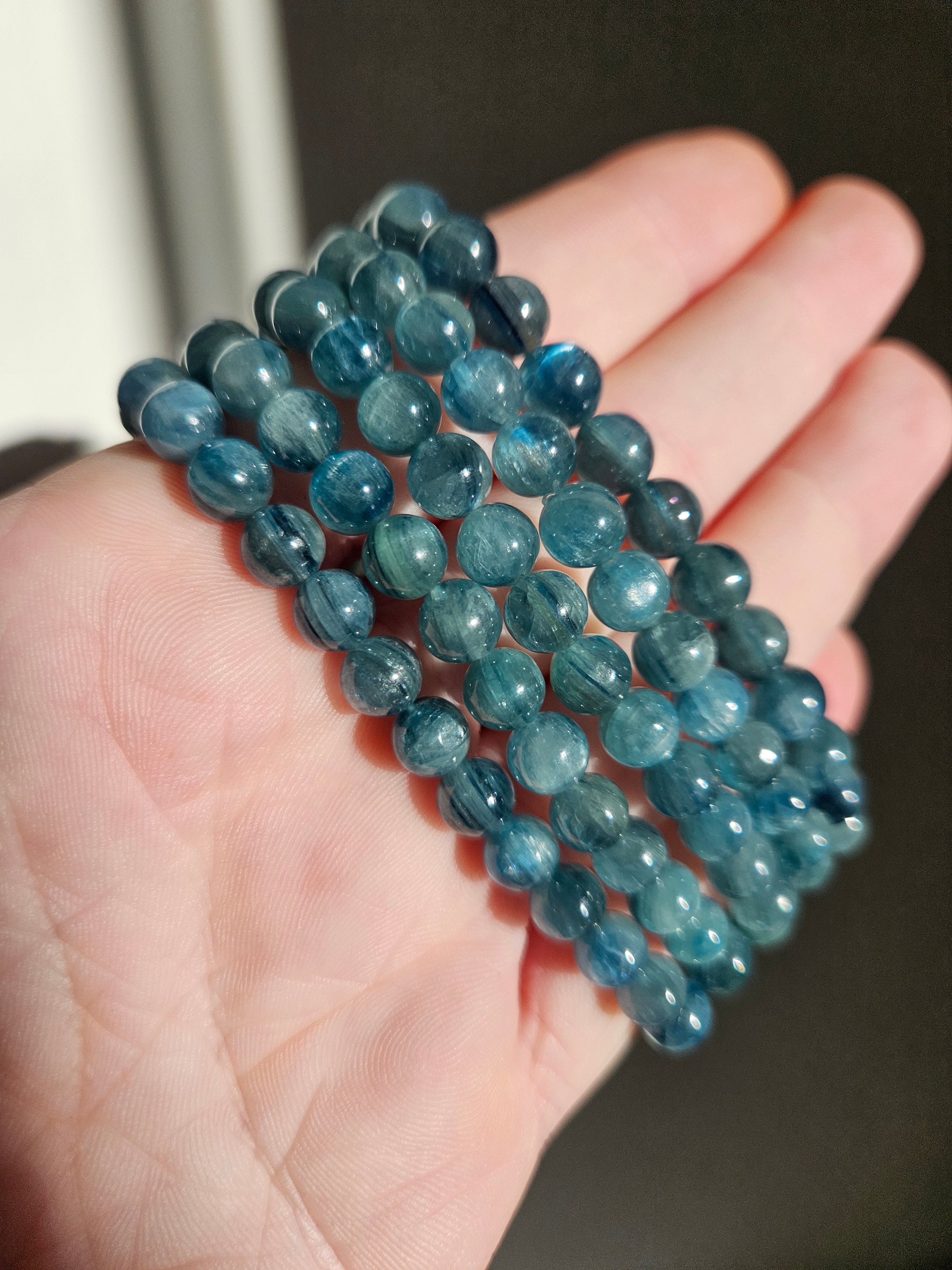 Teal Kyanite Bracelet | 6mm