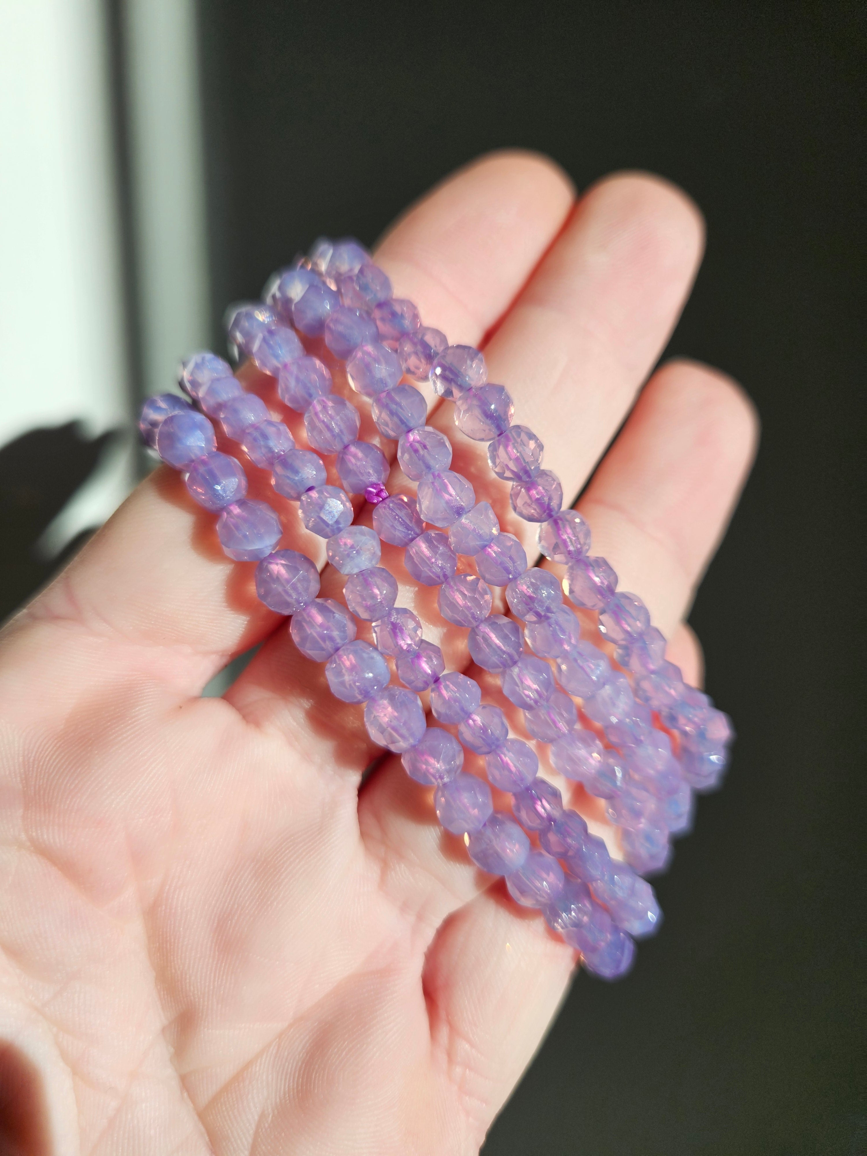 Lavender Quartz bracelet | 5mm