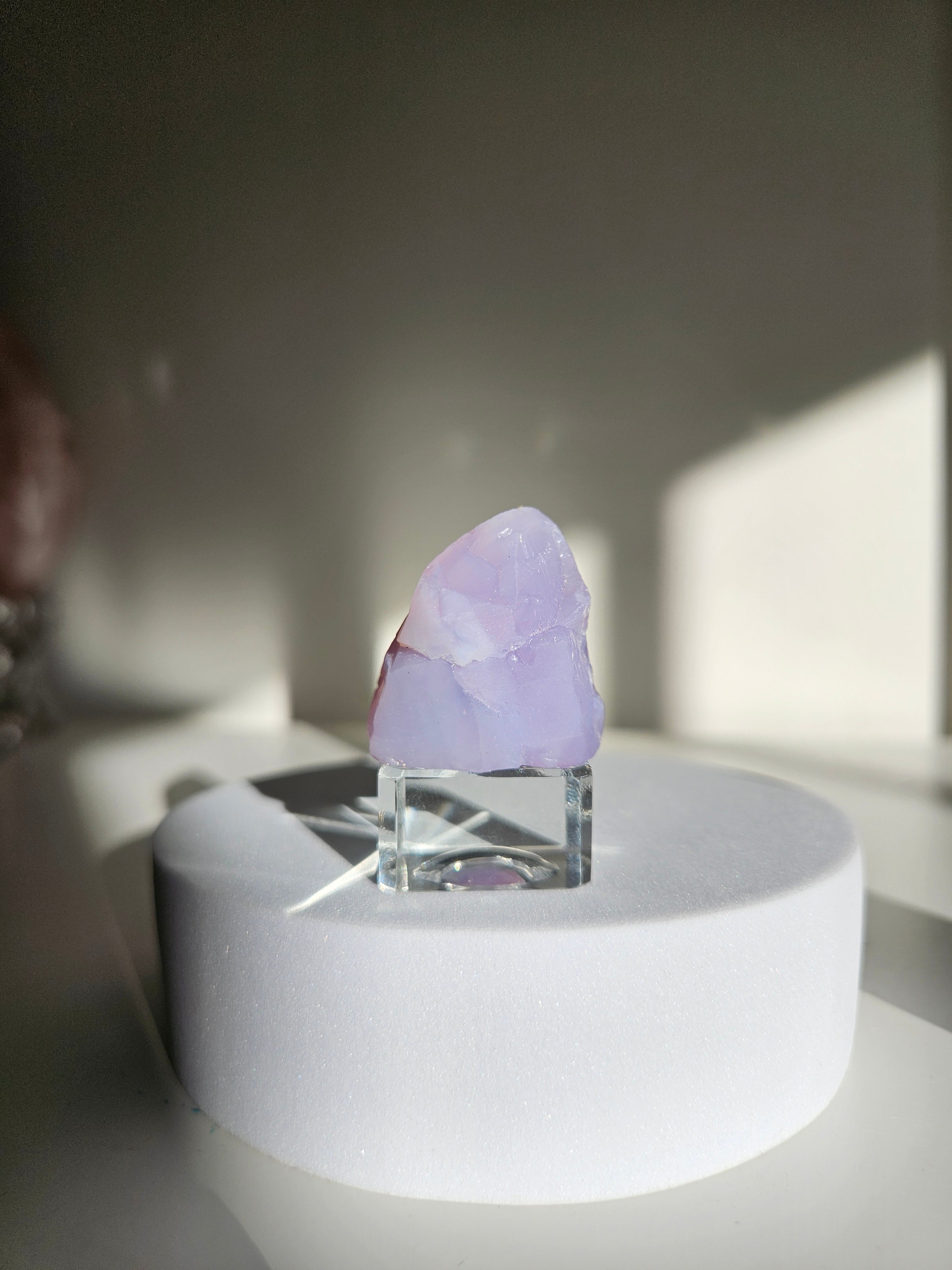 Raw Lavender Quartz 001