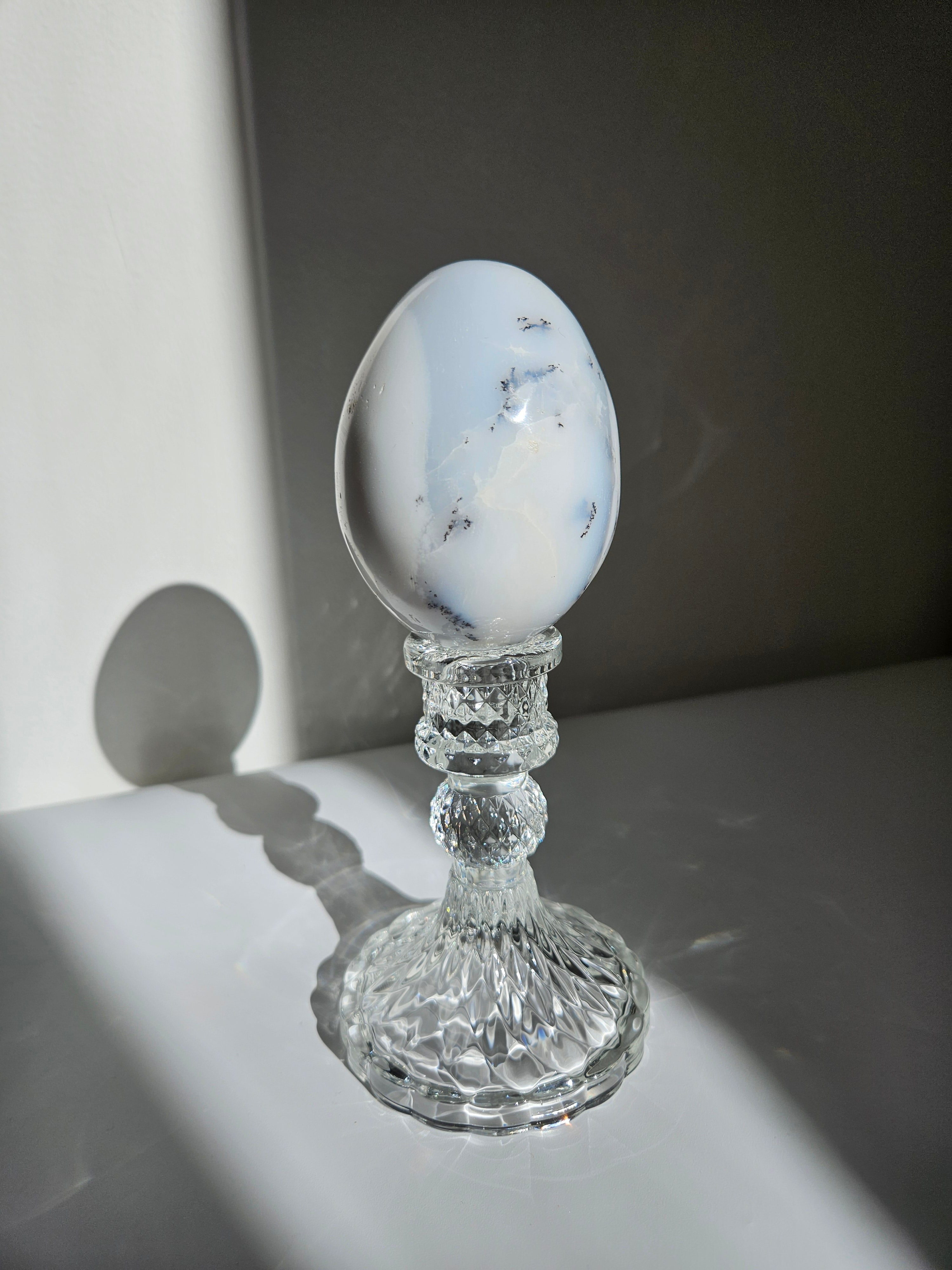 Fancy Glass Sphere Stand | large