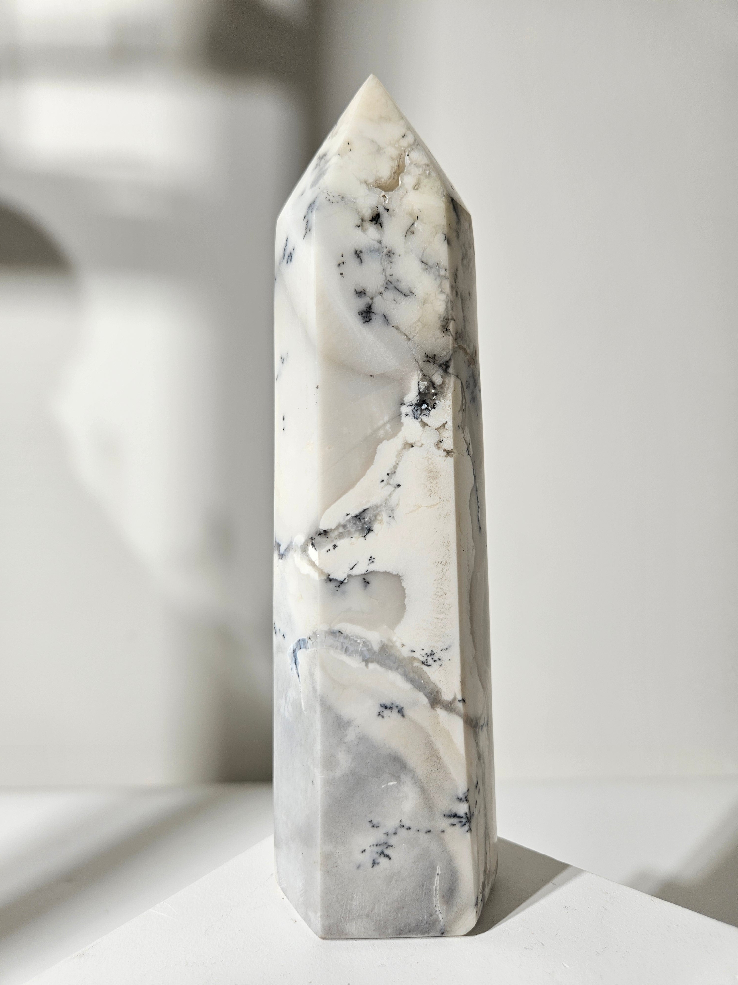 Dendritic Opal Tower 002